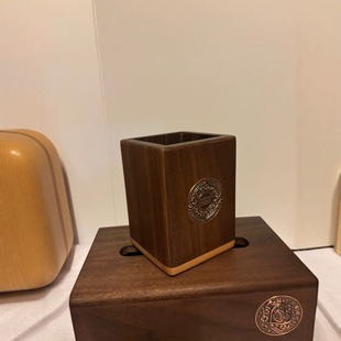 Black walnut wooden pen holder desktop solid wood pen box wooden student pen holder office pen holder home creative storage box