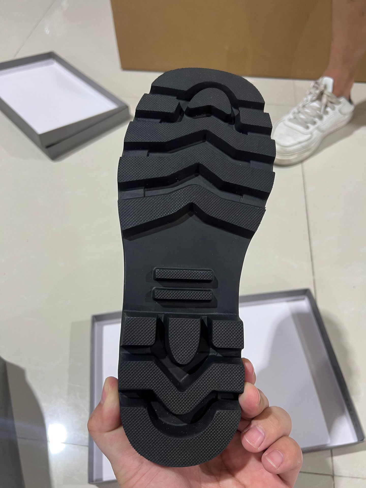 ShoeVault Derby Cow Suede Genuine Leather Toe Thick Low Top Big Yellow Boots Soft Bottom Non-Slip Fashion Men Shoes Trendy_voghion.com