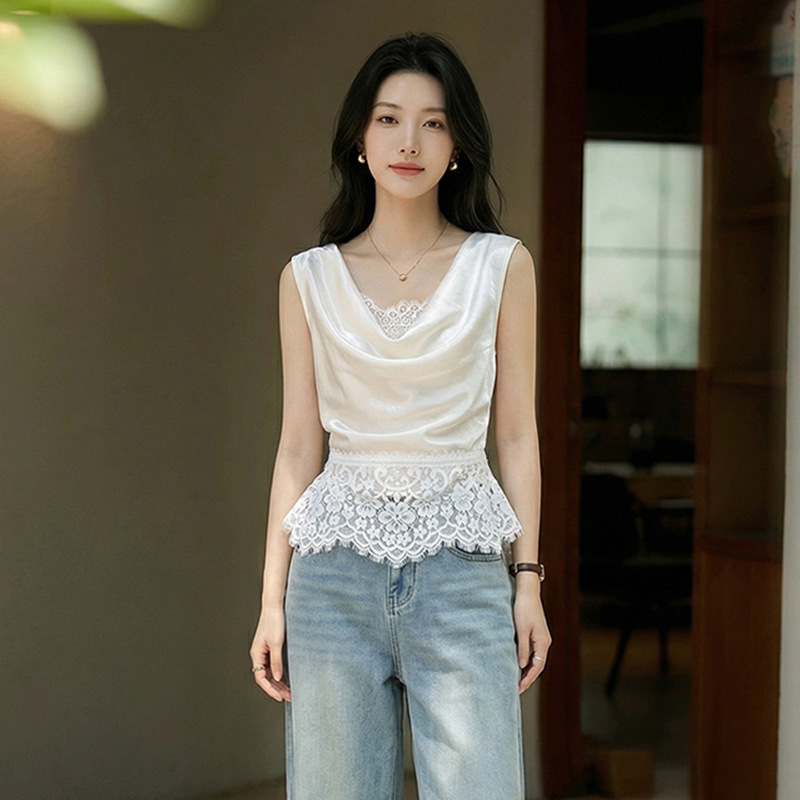 Feiyuan's Design-Inspired Pure Desire Style Lace-Trimmed Satin Top for Women, Early Spring New Model with Back Zipper and Tie, Sleeveless Vest Feiyuan's Design-Inspired Pure Desire Style Lace-Trimmed Satin Top for Women, Early Spring New Model with Back Zipper and Tie, Sleeveless Vest