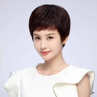 Middle-Aged and Elderly Wigs, Real Hair, Full Human Hair, Full Headgear for Ladies and Mothers, Age-Reducing Short Hair with Bangs, Natural, Breathable and Light