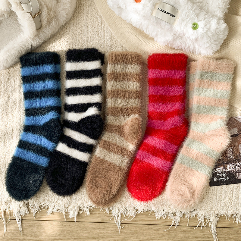 Autumn and Winter Color Striped Plush Socks fleece-lined Thickened Warm Socks Home Floor Socks Trendy Warm Velvet Mid-Socks Autumn and Winter Color Striped Plush Socks fleece-lined Thickened Warm Socks Home Floor Socks Trendy Warm Velvet Mid-Socks