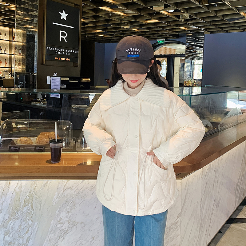 綿服の女性は23の新型の毛糸の子供の襟の短いタイプの縄を引いて腰の気質の綿服の小さい香の風の綿入れの上着を収めます。|undefined
