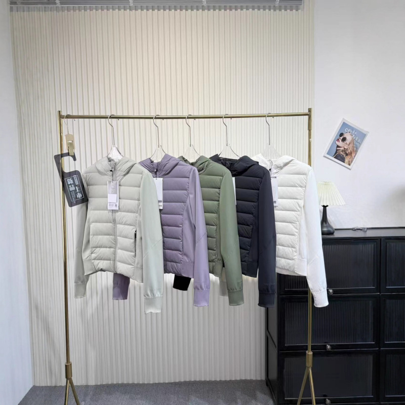 LULUの代替品、90％グースダウン、女性用フード付きスリムフィット軽量ダウンジャケット|undefined
