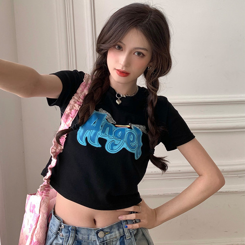 Korean-style spicy girl short white letter T-shirt for women, 2025 summer new design—Instagram-inspired, slim-fit, and figure-flattering short-sleeve top