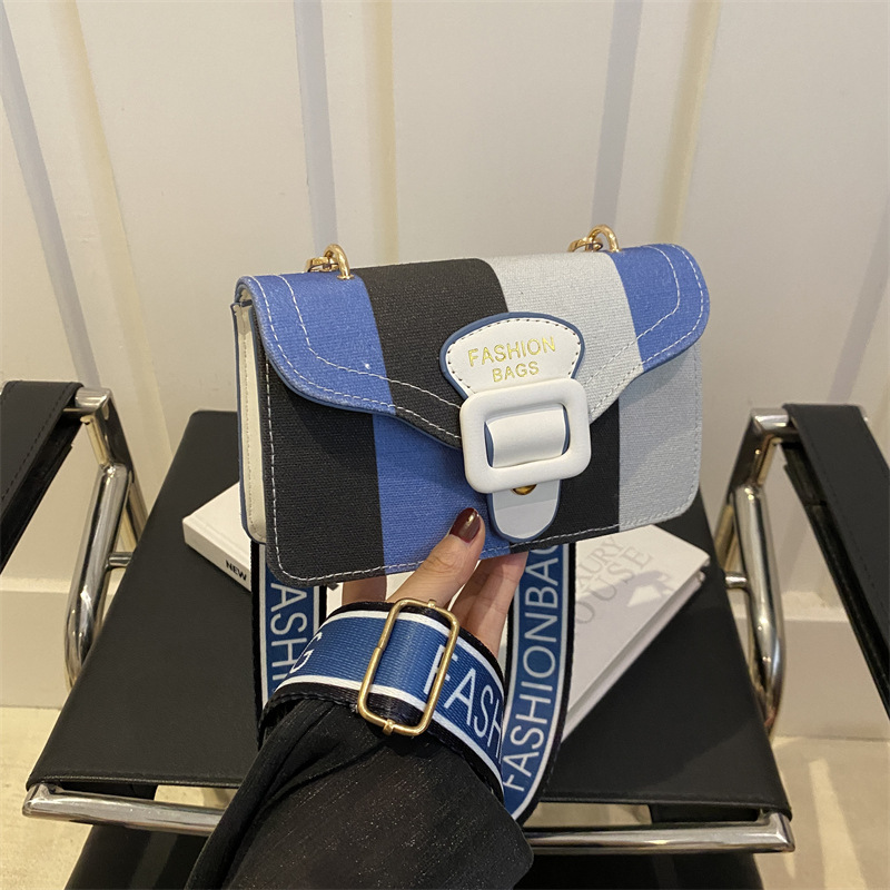 Bolso de estilo occidental para mujer 2024 nuevo bolso cuadrado pequeño de moda con tirantes anchos a juego, bolso de mensajero para estudiantes, bolso de hombro de tendencia de moda