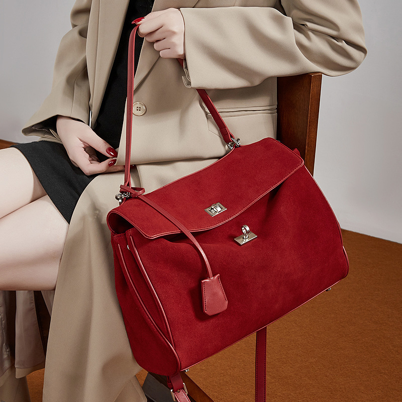2026 Spring and Summer New Style Suede Nubuck Leather High-End Kelly Bag with Lock Buckle, Hand-Held Underarm Commuter Shoulder Tote Bag