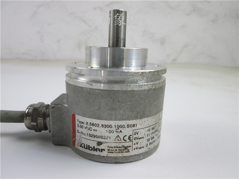 A015*德国KUBLER 编码器 8.5802.8300.1000.S081 实物拍摄