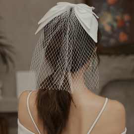 新款森系旅拍配件新娘婚纱头纱有发夹缎面蝴蝶结帽纱