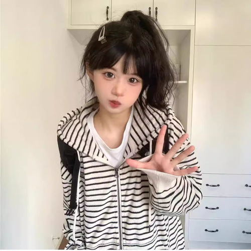 Women's Loose Hooded Striped Sweatshirt Cardigan Chic Hong Kong Style Top for Spring, Autumn, and Winter