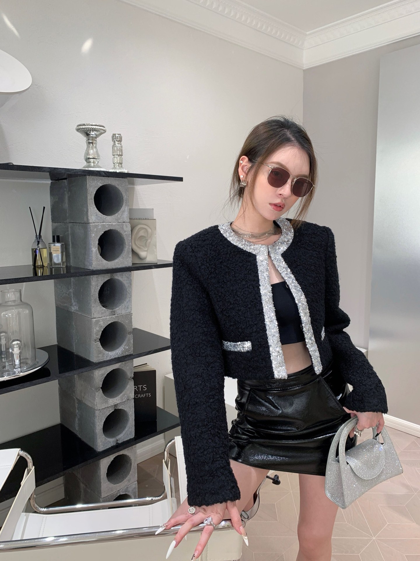 Chaqueta Corta de Estilo Elegante con Lentejuelas para Mujer