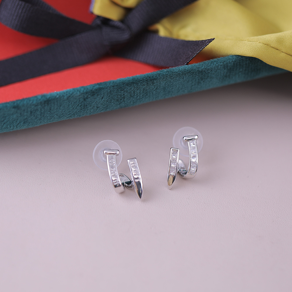 Nail Spike Drop Earrings With Zirconia Micro Inlay In Gold Plated_voghion.com
