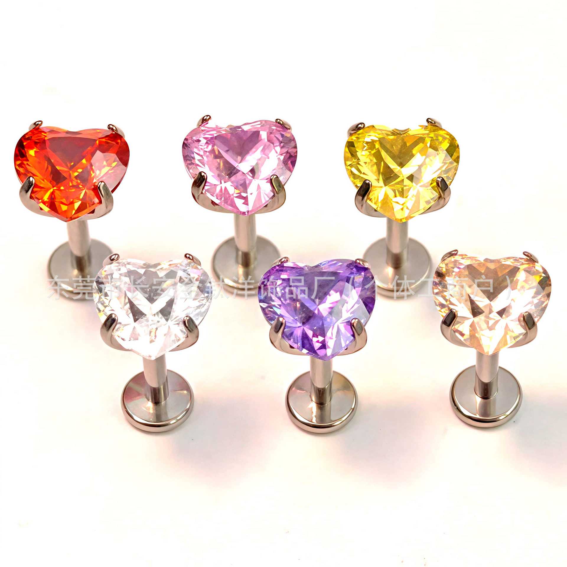 Pointed titanium steel lip stud product view
