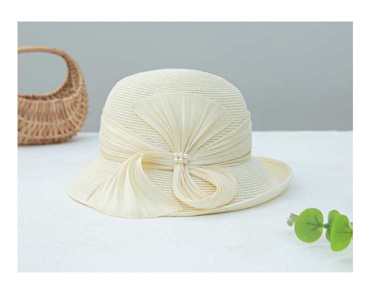 Women's Elegant Solid Color Ribbon Flat Eaves Straw Hat display picture 2