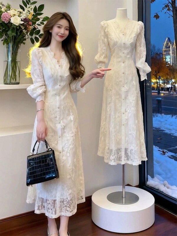 French V-Neck Lace Long-Sleeved Dress 2026 Spring New Style Elegant Waist-Cinching Dress for Attending Important Occasions French V-Neck Lace Long-Sleeved Dress 2026 Spring New Style Elegant Waist-Cinching Dress for Attending Important Occasions