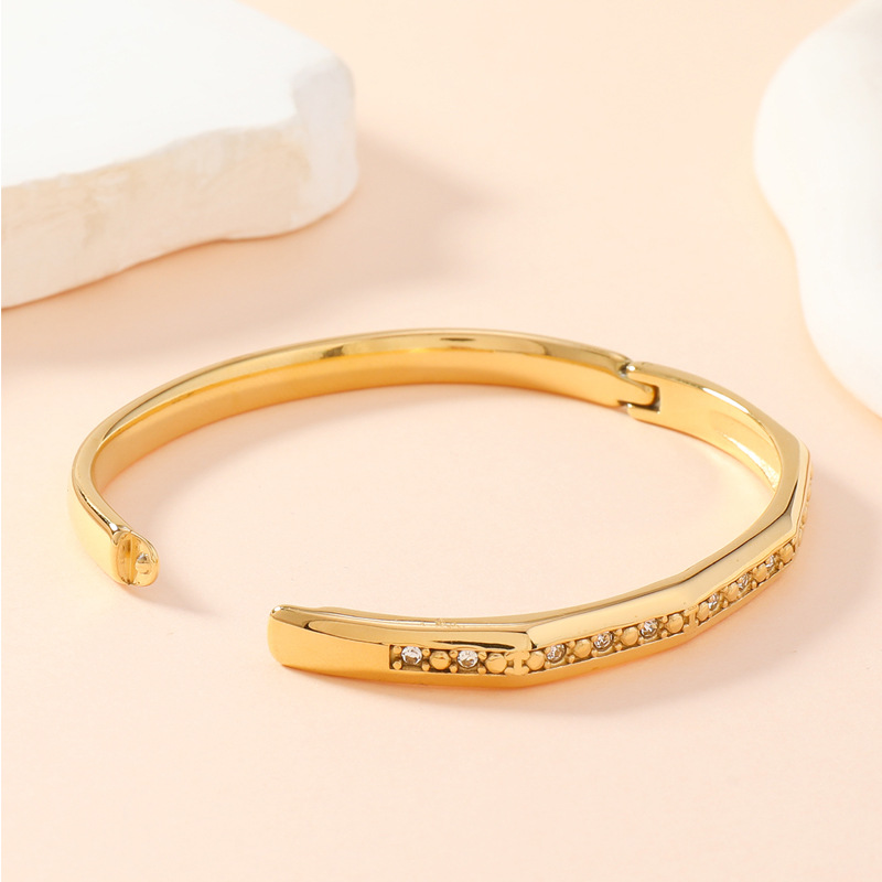 Fábrica directa pulsera de acero inoxidable mujer no decoloración sensación de alta calidad una fila de microdiamantes fijación pulsera joyería de acero