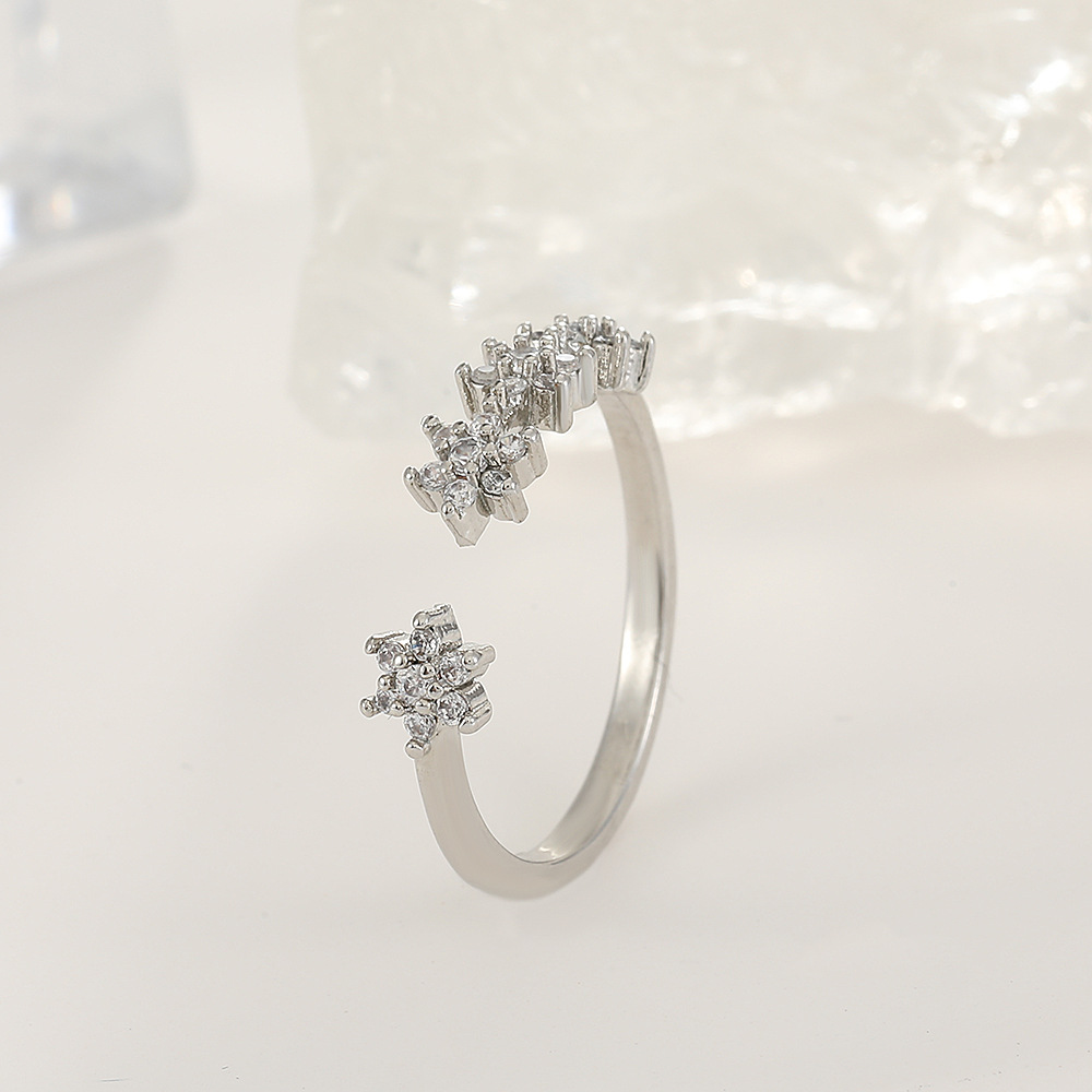 Fashion Simple Rhinestone Inlaid Six-Pointed Star Open Adjustable Ring