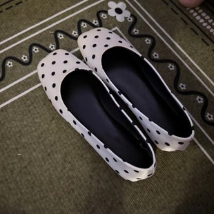 French retro black and white polka dot single shoes women's square toe flat shallow ballet Mary Jane shoes slip-on grandma shoes