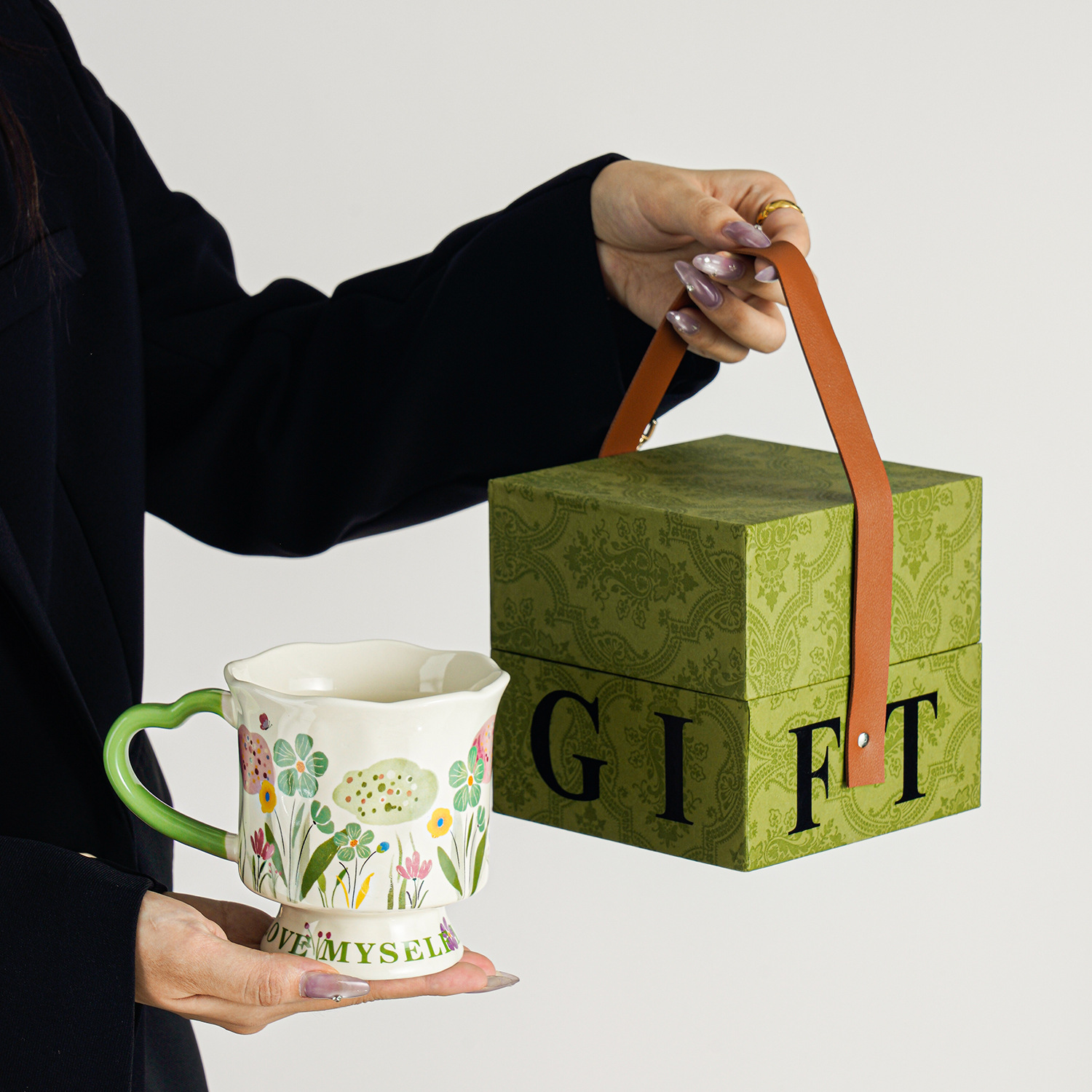 Tazas de alta sensación de diseño original pintadas a mano tazas de marca tazas de cerámica de alta sensación tazas de agua domésticas tazas de café de oficina