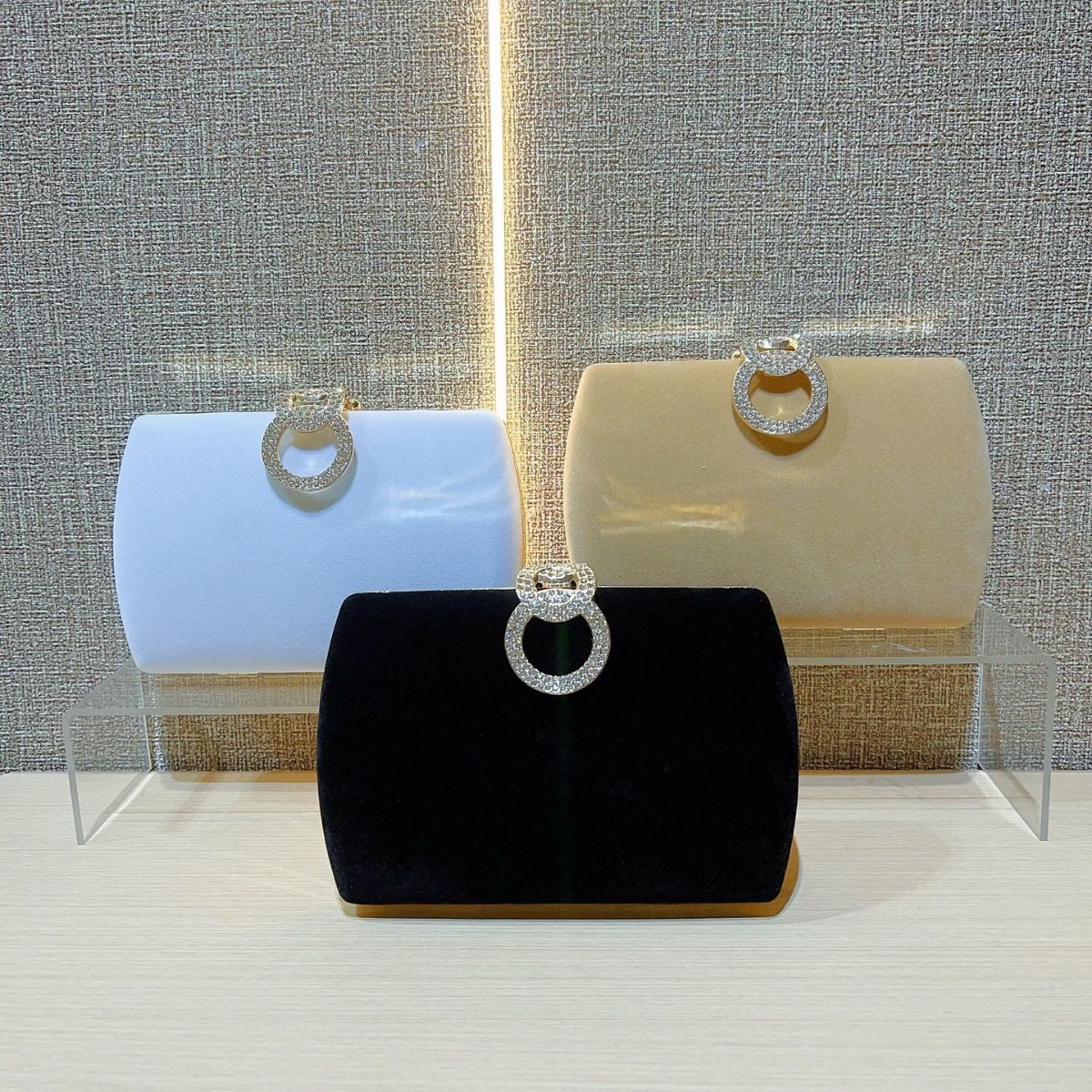 Cross-Border New Banquet Bag Rhinestone Buckle Evening Bag Velvet Clutch Chain Bag For Cheongsam And Formal Dresses - Thumbnail 4