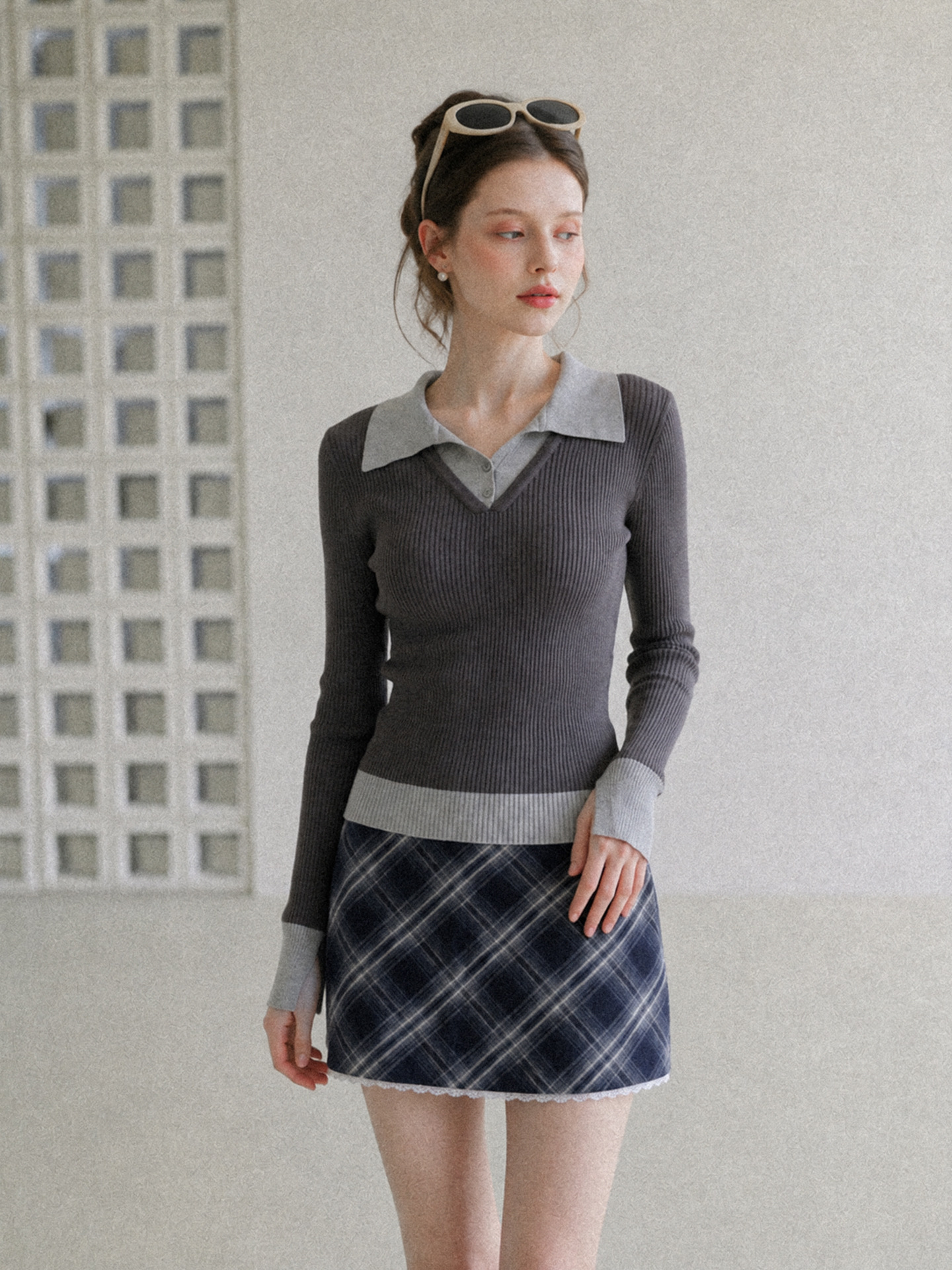 Elegant faux two-piece POLO collar long-sleeve knit top for women 2026 Korean style early autumn slim-fit stylish blouse