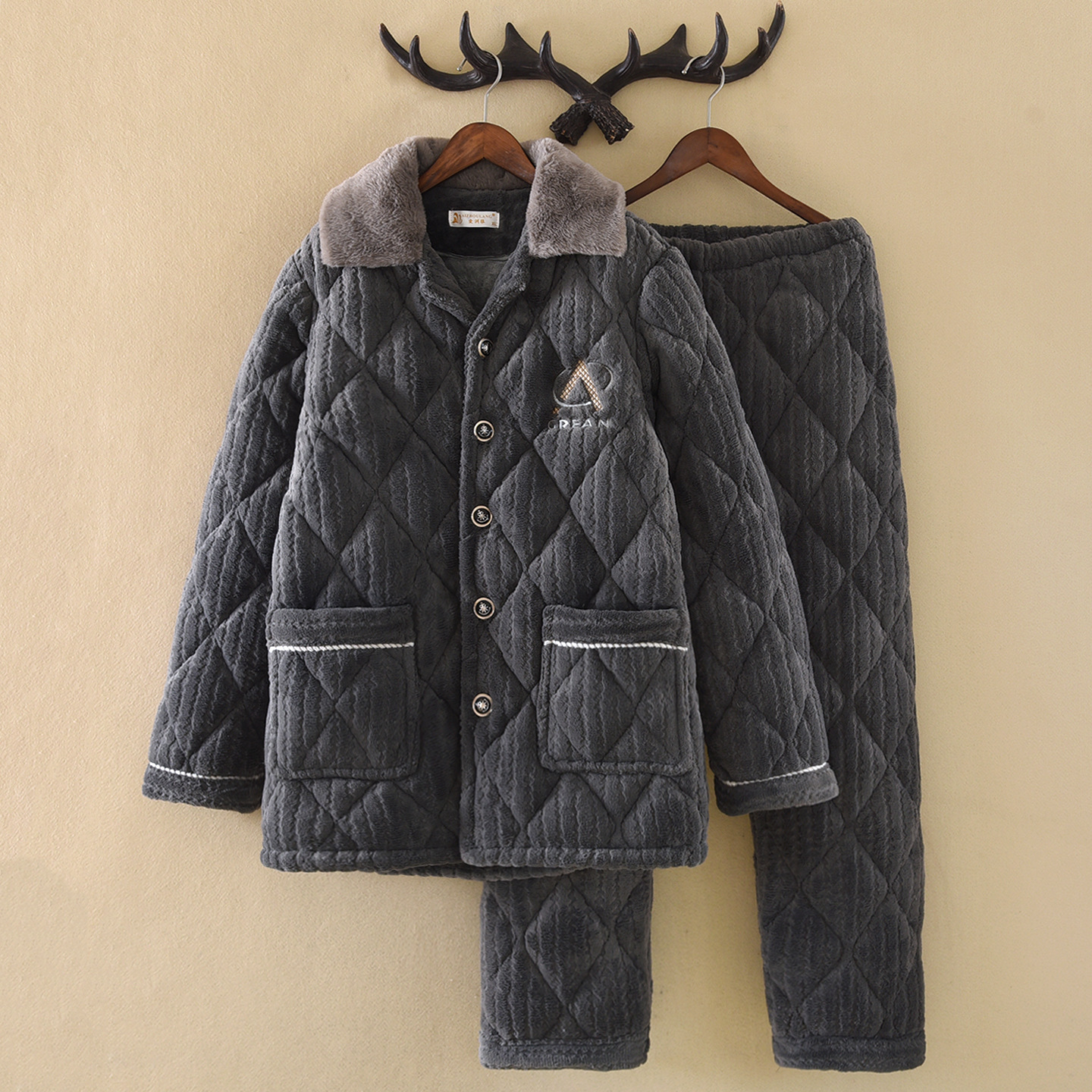 2025新款灰色翻领三层夹棉法兰绒加厚加绒睡衣冬珊瑚绒男士家居服