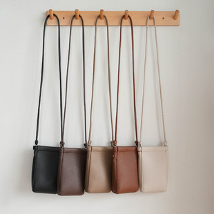 Brand fashionable shoulder bag, Japanese small bag strap, small bag, city style, simple and elegant design, Korean style