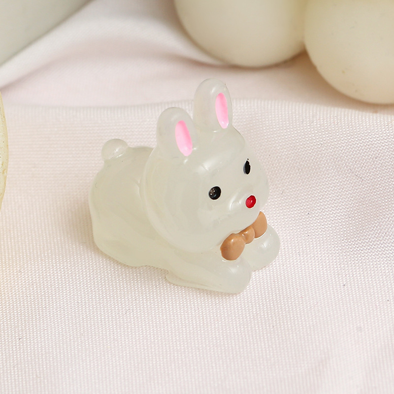 Nuevo luminoso tridimensional conejito diy crema pegamento accesorios hechos a mano accesorios de resina hielo transparente luminoso conejo al por mayor