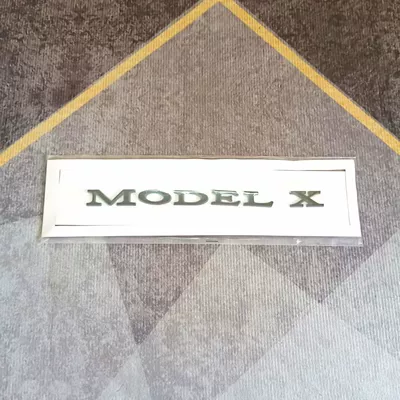 Car logo: Renewal 3Y Model3 Y High-Performance - premium-version-matte-black-modelx