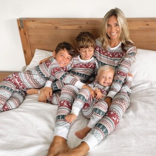 Amazon ebay good style 2023 European and American Christmas printing parent-child wear home wear family suit pajamas autumn and winter