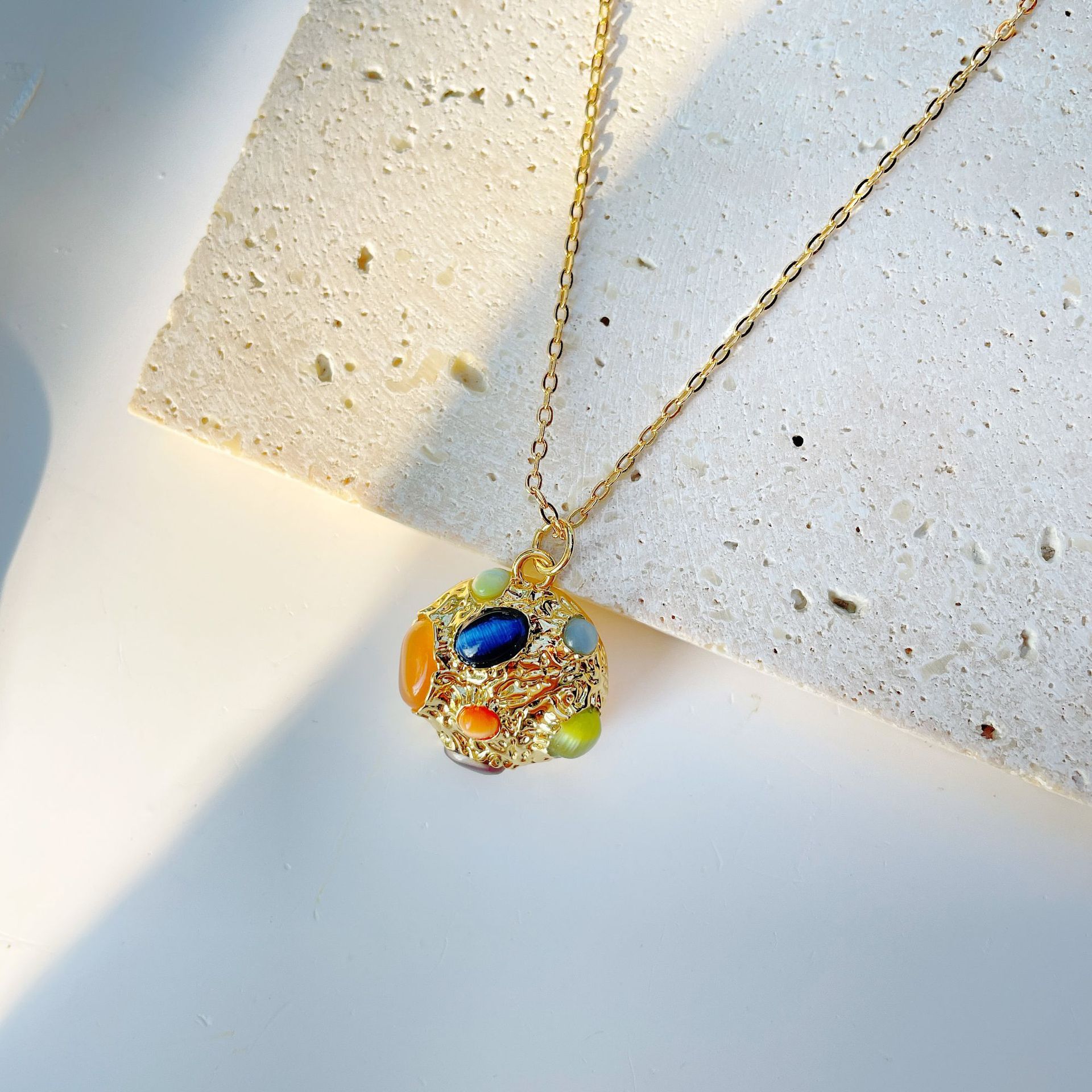 Retro Irregular Geometric Copper Gold Plated Ellipse Plating Natural Stone Pendant Necklace