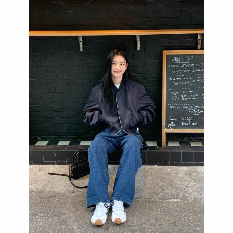 2025 Early Spring Korean Style Simple Casual Loose Jacket Short Jacket Women's Light Outdoor Jacket Top Trendy