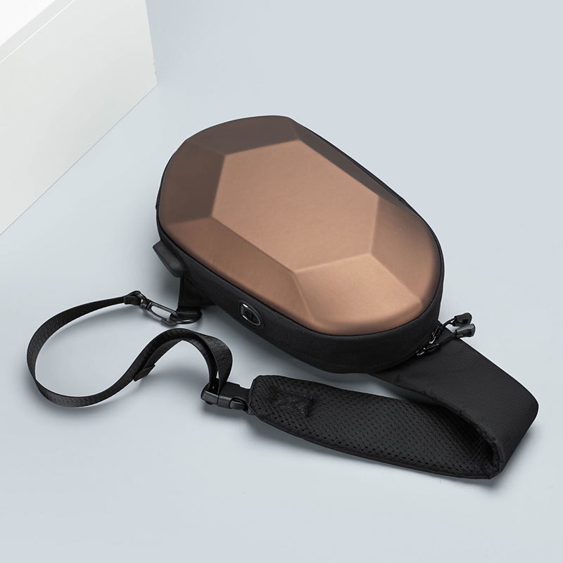 Zaino di ricarica USB per moto da uomo, guscio rigido antispruzzo, borsa sul petto obliqua a cavallo, piccolo zaino da pendolarismo_voghion.com