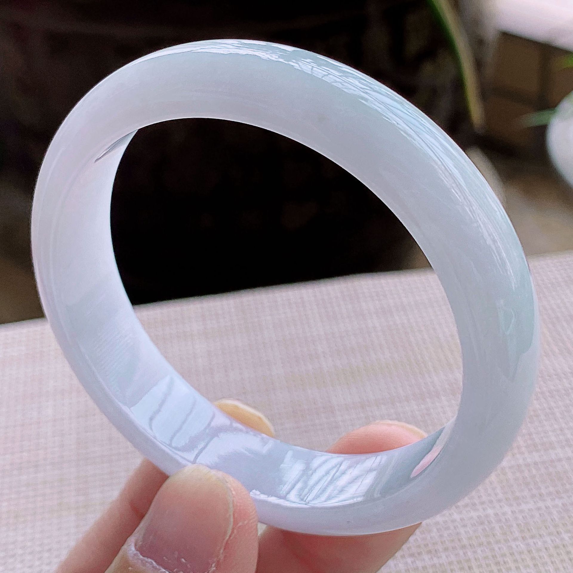 Vòng tay ngọc bích tự nhiên nữ dưỡng ẩm, phong cách thời trang tươi mới