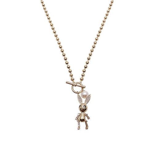 The rabbit necklace that can move in the Dongdaemun South Korea, Japan and Korea short versatile necklace sweater, wearing clavicle chain