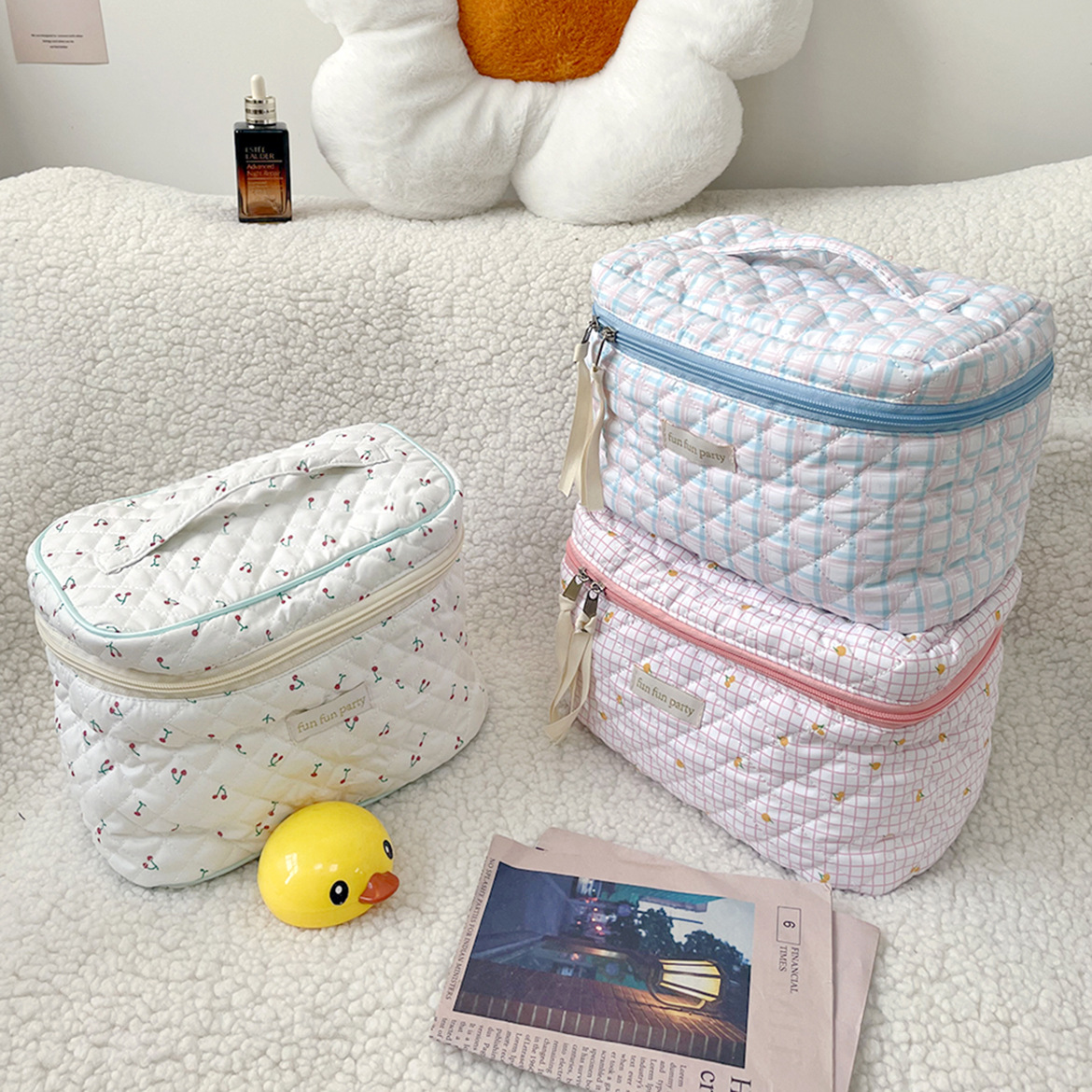 Suministro transfronterizo de Amazon/coreano ins estilo floral bolsa de cosméticos bolsa de almacenamiento de bolsa de lavado de viaje portátil de gran capacidad