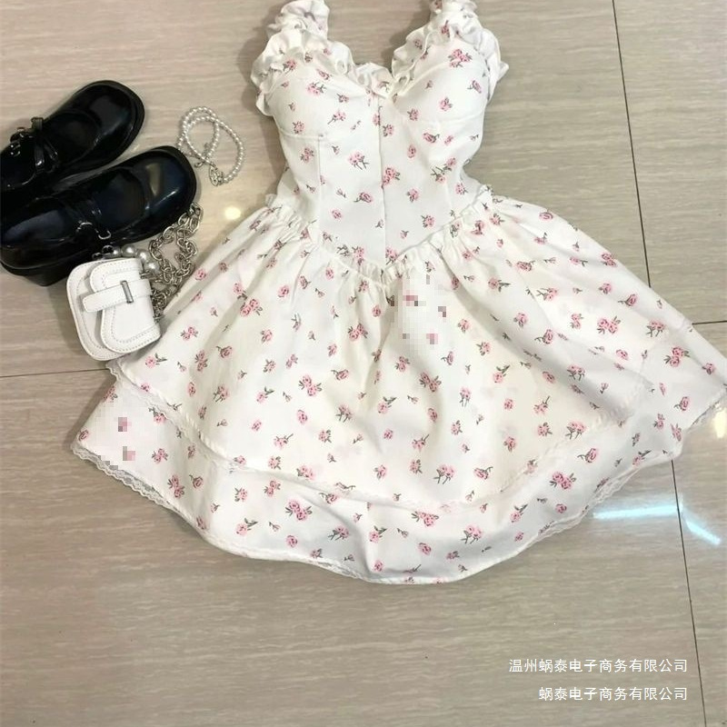 热嘉辣妹纯欲收腰显瘦公主蓬蓬裙+薄开衫女夏季碎花吊带连衣裙子