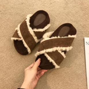 �W�t���y���ëë��ЬŮ�⴩2025�ﶬ�¿�控�ɸ�����ë�q��Ь