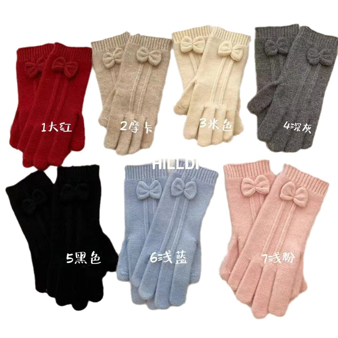 Keep warm gloves with bow