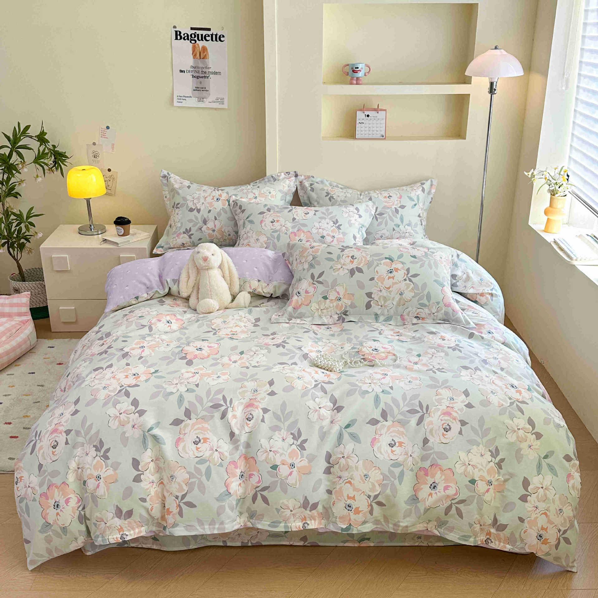 Cama de algodón de cuatro piezas, ropa de cama de cuatro estaciones, dormitorio de estudiantes de tres piezas.