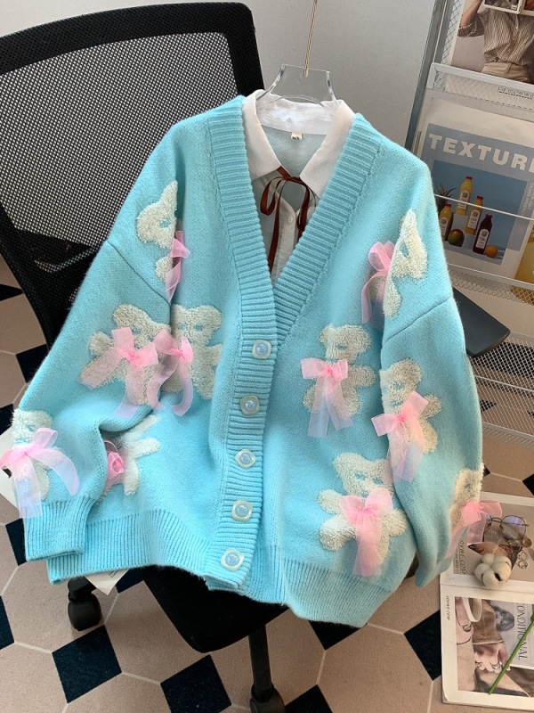 慵懒风超好看可爱小熊蝴蝶结V领开衫毛衣女秋冬2025新款针织外套|undefined