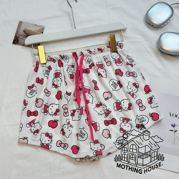 Hello kitty, white shorts