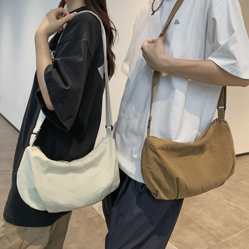 Bolso diagonal ins de moda de estilo perezoso 2024 nuevo bolso de lona casual bolso de mensajero simple y versátil al por mayor