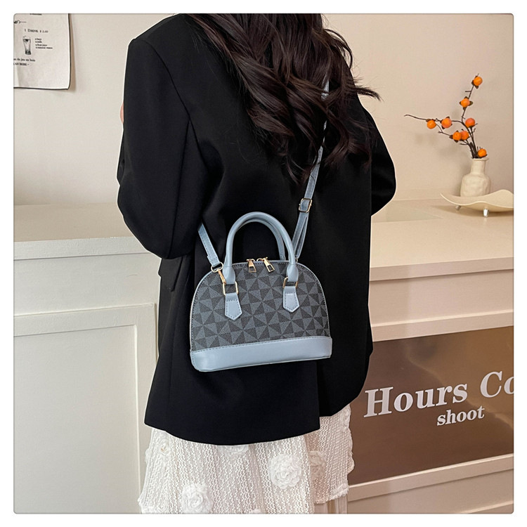 PU Material Printing Pattern Women's PU Printing Elegant Vintage Style Shell Zipper Handbag Crossbody Bag