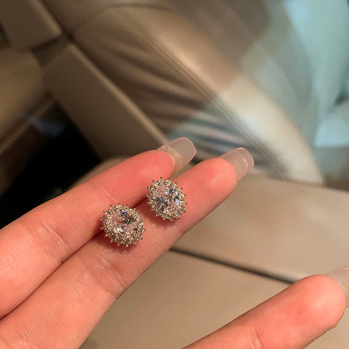 S925 silver needle pigeon egg gentle temperament light luxury zircon earrings niche design earrings women's high-end earrings