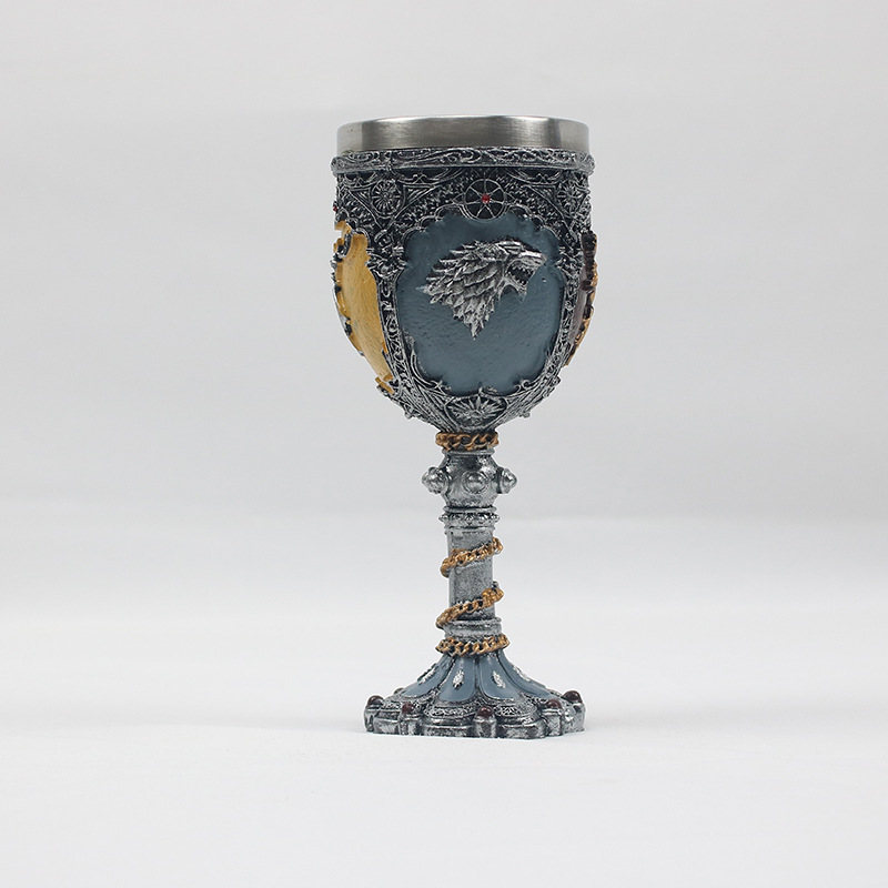 Taza de cerveza en relieve de acero inoxidable de resina creativa americana Taza de calavera punk de personalidad retro