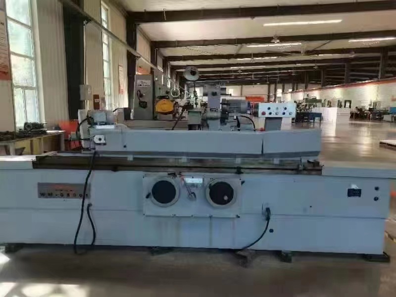 转让二手北京二机M1432C外圆磨床主电机功率:6.36 机床重量:4000