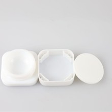 安全盖白瓷黑瓷眼霜瓶大麻瓶儿童保护盖膏霜瓶分装瓶烟油瓶膏霜瓶