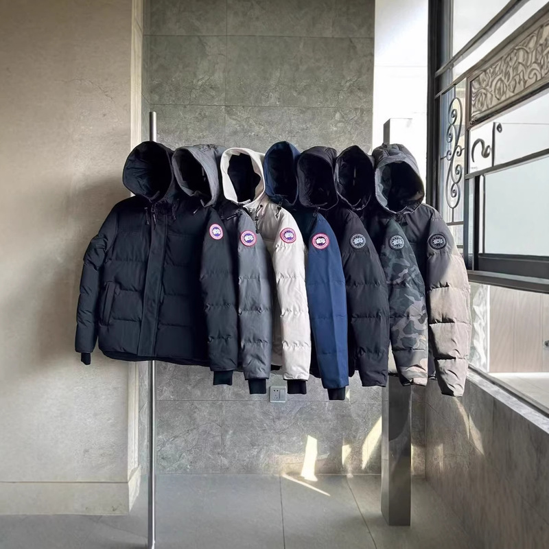 Cross-Border Exclusive Supply of Canada Goose New Model 17 Jackets, Couple's Style Macmillan Winter Thickened down Jacket 2080m Cross-Border Exclusive Supply of Canada Goose New Model 17 Jackets, Couple's Style Macmillan Winter Thickened down Jacket 2080m