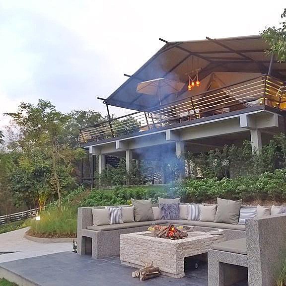 Tienda unifamiliar de lujo tienda de ocio de lujo ligera personalizada de alta gama tienda de hotel al aire libre cama y desayuno tienda