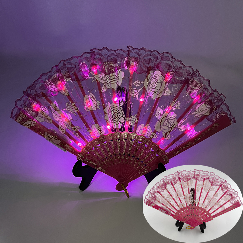 Nuevo abanico de encaje rosa con luces LED, regalo de boda, accesorio para el Festival Qixi, abanico plegable de estilo chino